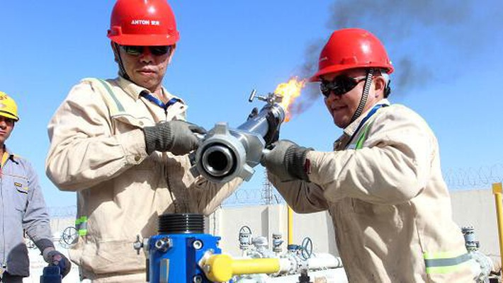 OPEC: Thế giới đã thoát cảnh thừa đầu